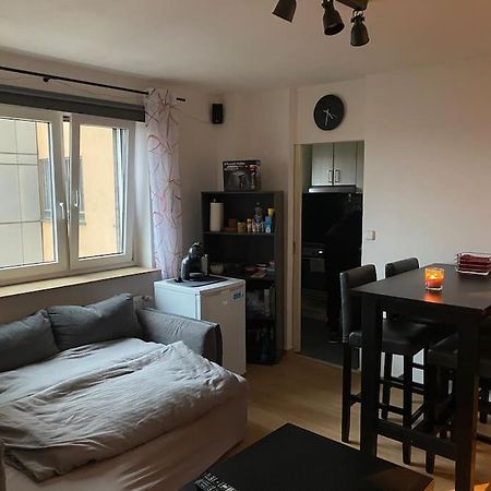 Helle 2-Zimmer Wohnung, Nicht Mehr Verfuegbar Erlangen Luaran gambar