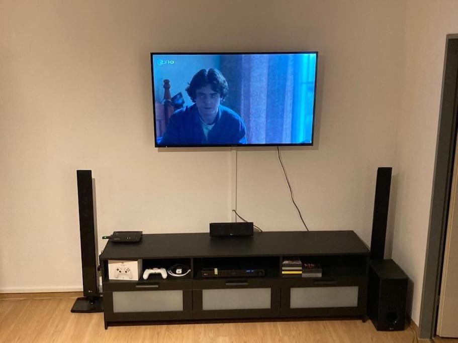 Helle 2-Zimmer Wohnung, Nicht Mehr Verfuegbar Erlangen Luaran gambar